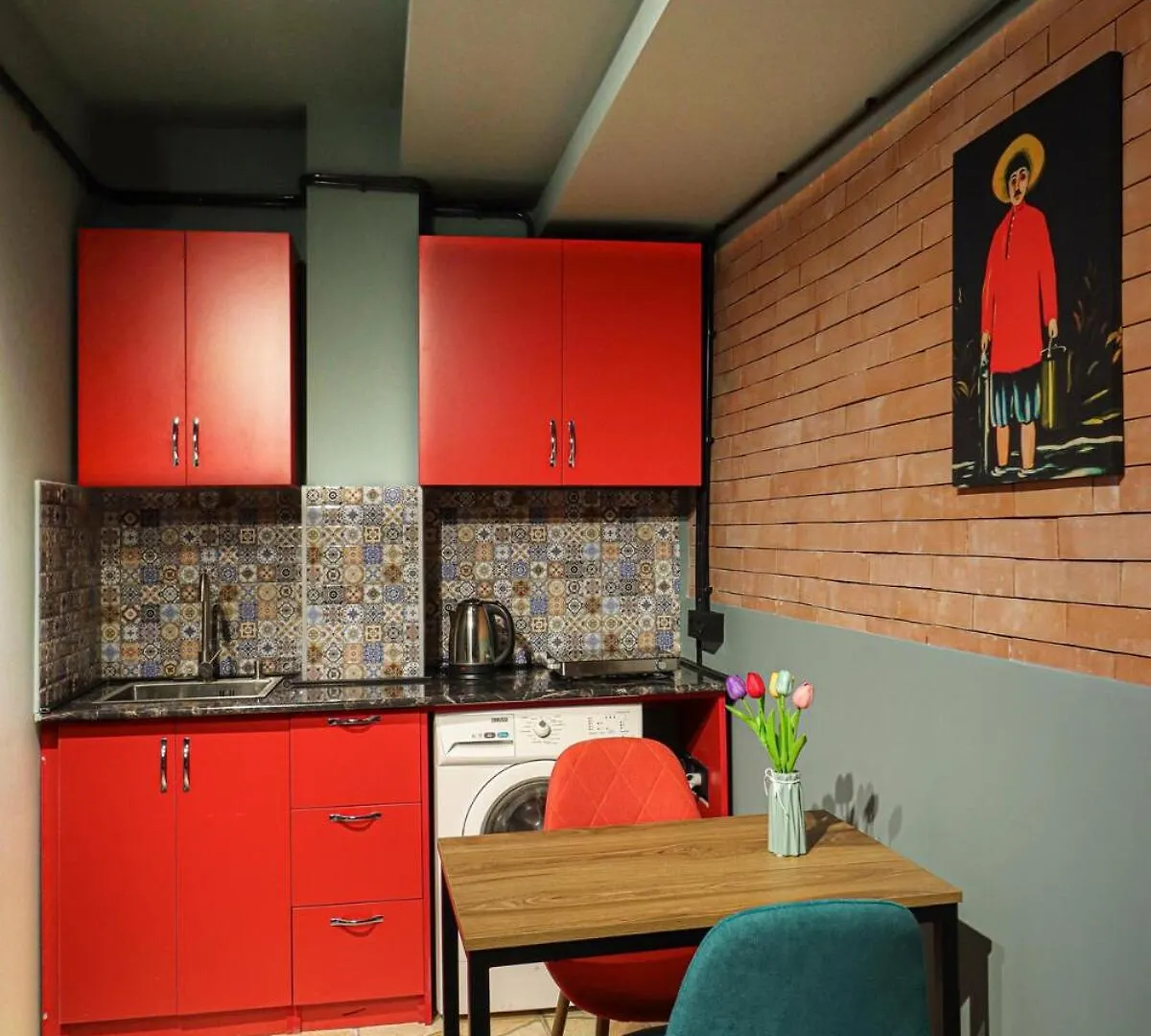 Designer Studio On Betlemi Str Tbilisi 0*,